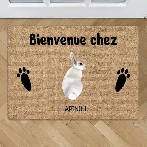 Bienvenue chez (lapin) - paillasson personnalisé - Featured Image