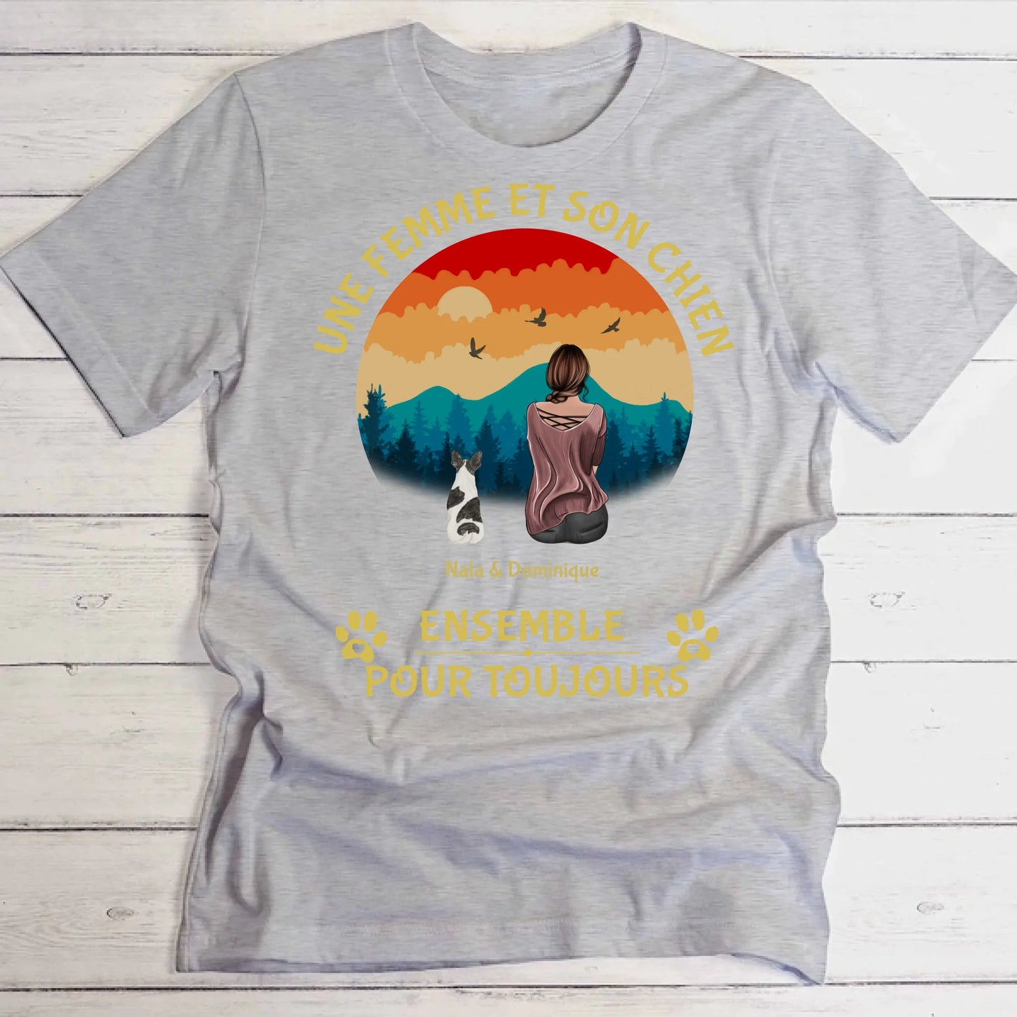 Une femme et son chien - T-shirt personnalisé