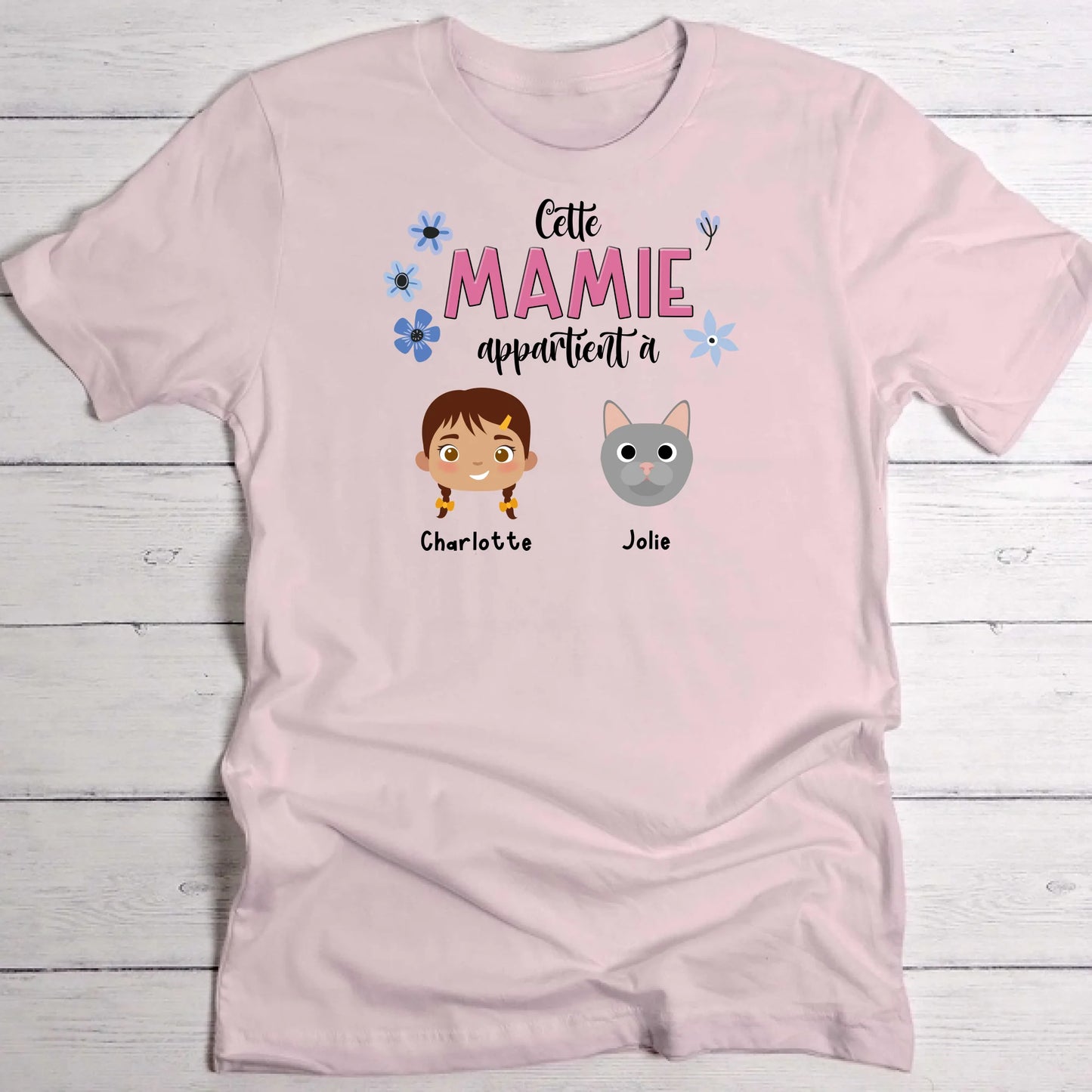 Cette mamie appartient à - T-Shirt personnalisé