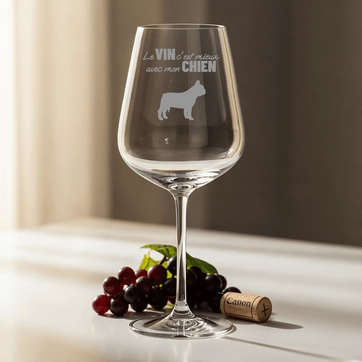 Le vin c'est mieux avec mon chien - Verre à vin personnalisé