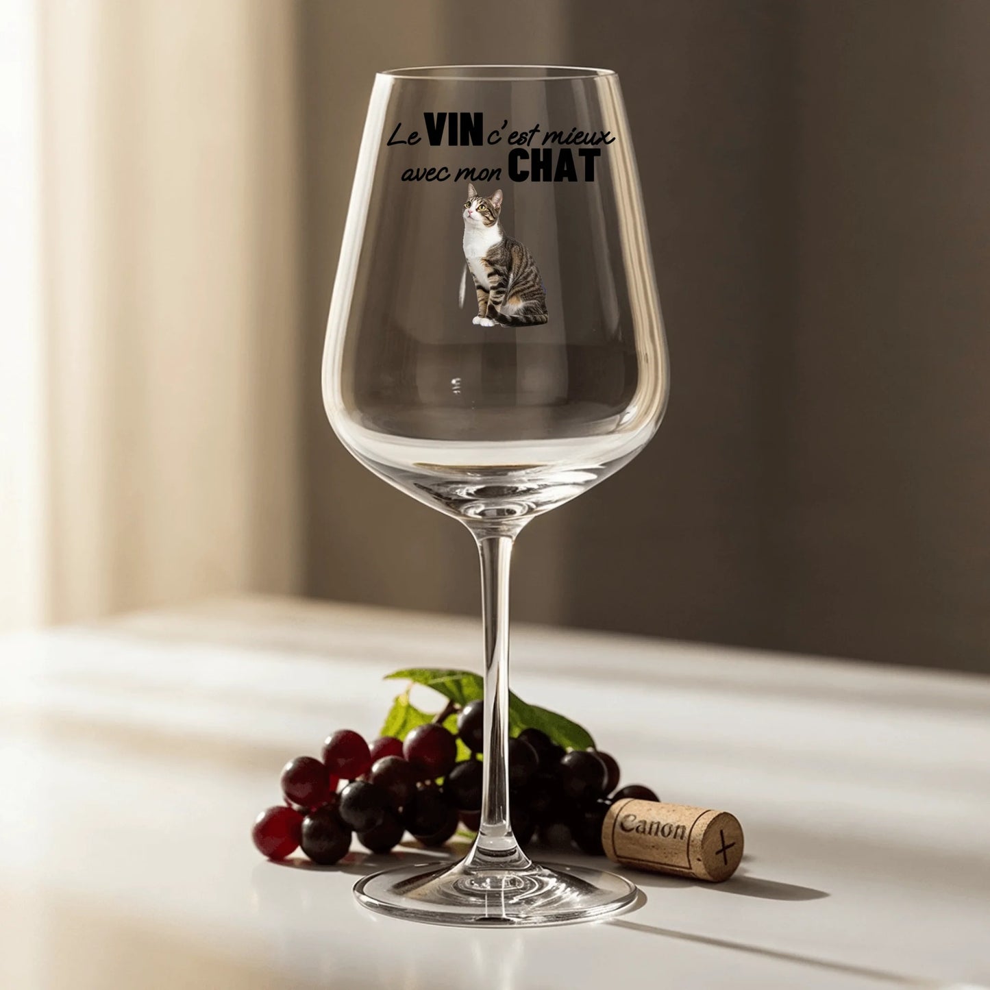 Le vin c'est mieux avec mon chat - Verre à vin personnalisé