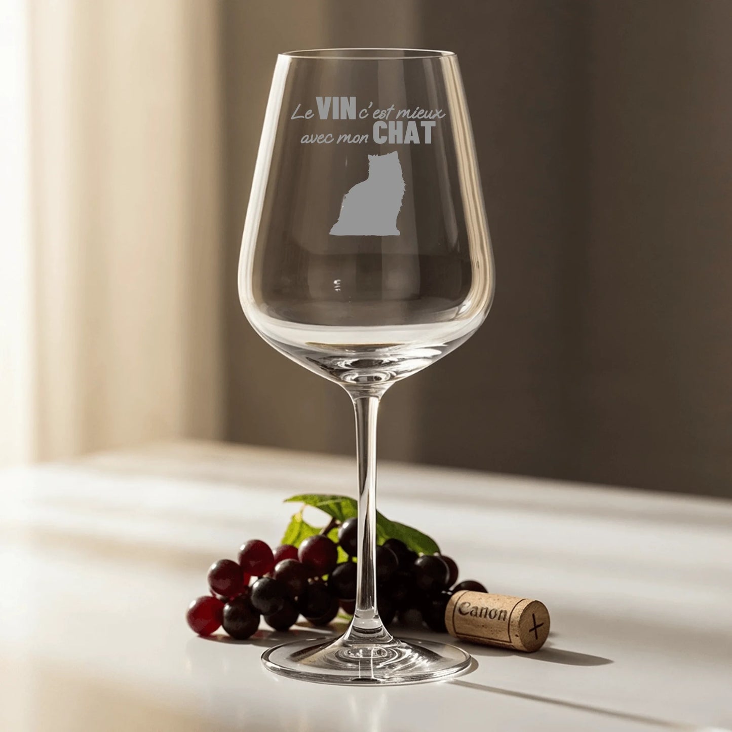 Le vin c'est mieux avec mon chat - Verre à vin personnalisé