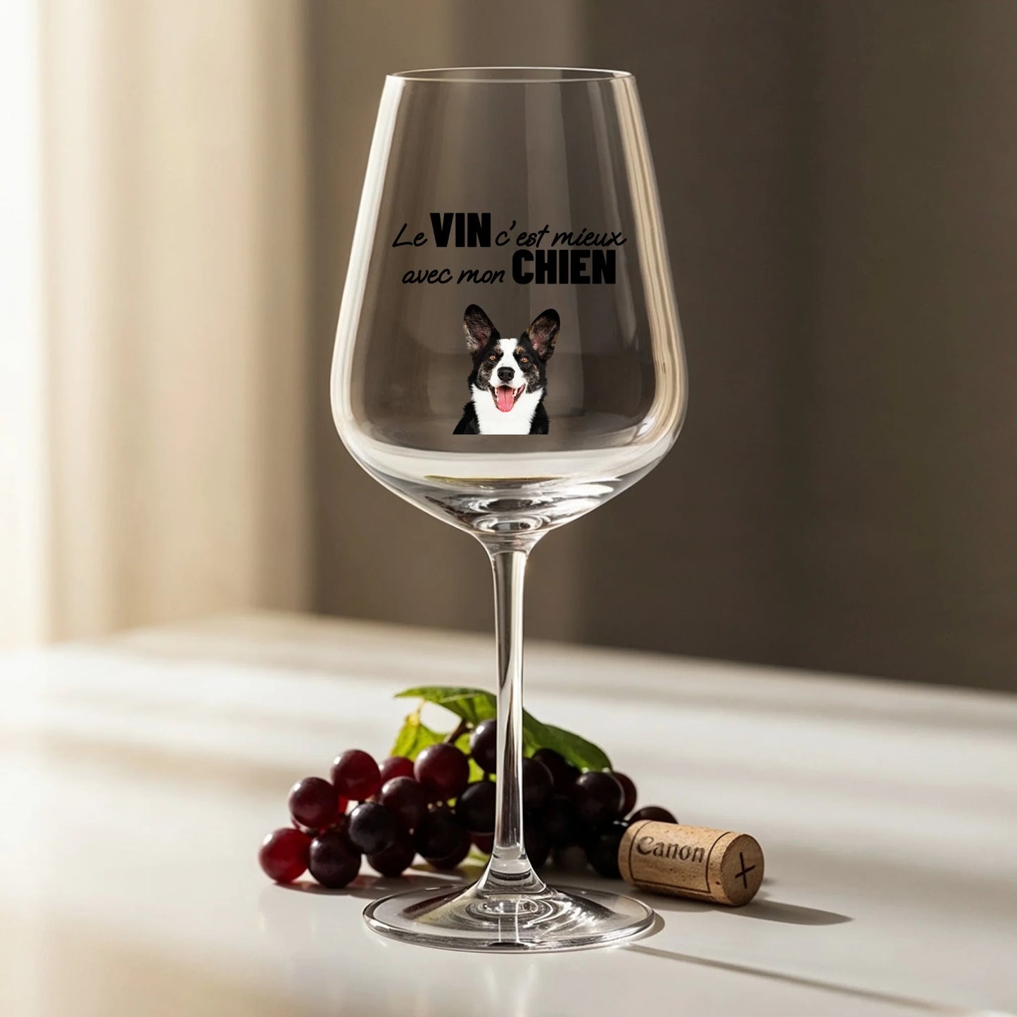 Le vin c'est mieux avec mon chien - Verre à vin personnalisé