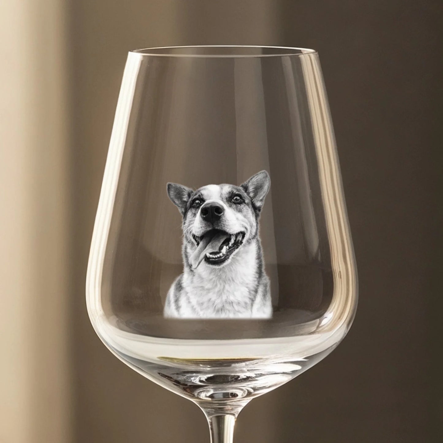 Charcoal - Verre à vin personnalisé